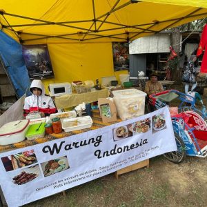 Gotong Royong Menyajikan Kuliner Indonesia